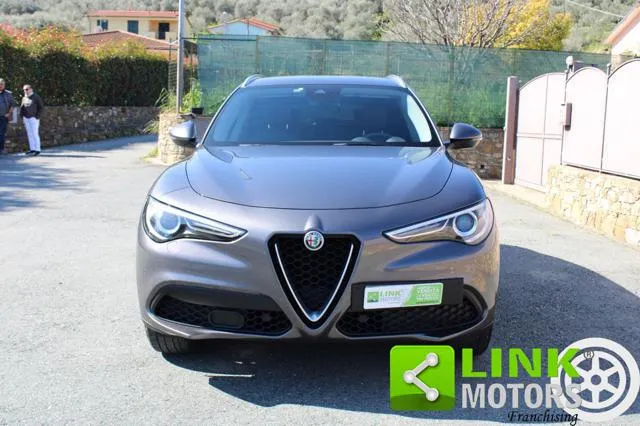 Alfa Romeo Stelvio Stelvio 2.0 Turbo 200CV AT8 Q4 B-Tech - Foto 3