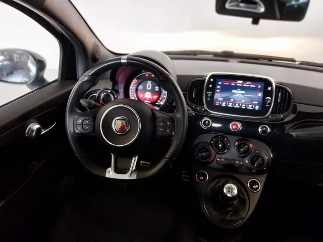 Abarth 595 - dettaglio 11