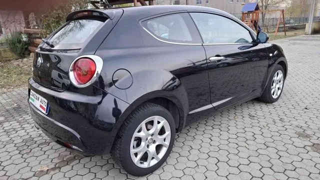 Alfa Romeo MiTo MiTo 1.6 JTDm-2 S&S Distinctive - Foto 3