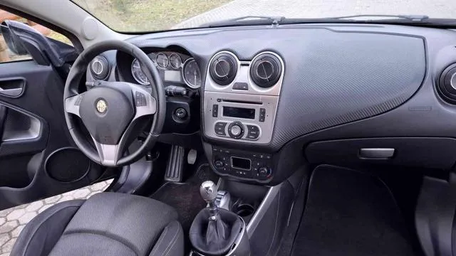 Alfa Romeo MiTo MiTo 1.6 JTDm-2 S&S Distinctive - Foto 10