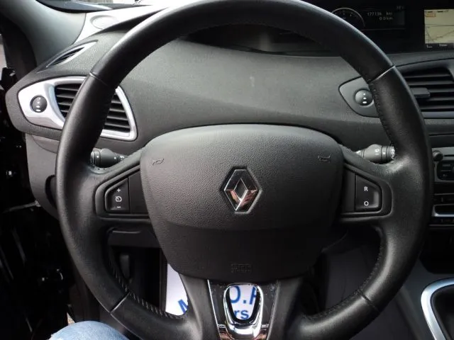 Renault Scenic Scénic 1.5 dCi 110CV Limited - Foto 13