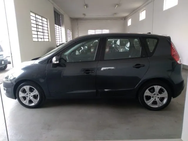 Renault Scenic X-Mod 1.5 dCi 110CV Dynamique - Foto 2