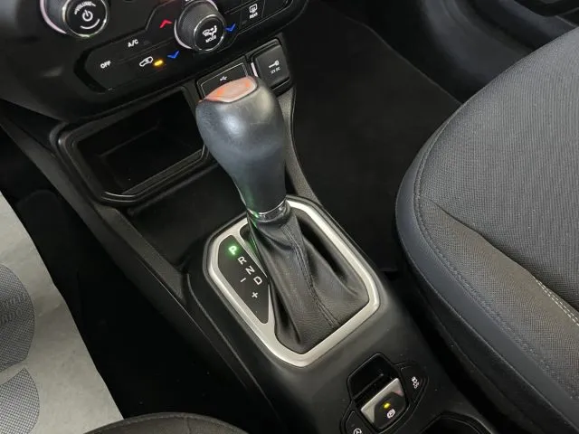 Jeep Renegade Renegade 1.6 Mjt DDCT 120CV Limited - Foto 10