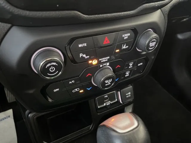Jeep Renegade Renegade 1.6 Mjt DDCT 120CV Limited - Foto 11