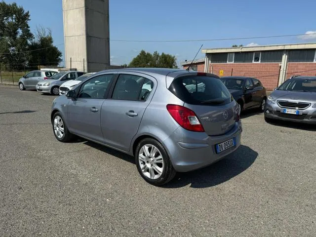 Opel Corsa Corsa 1.2 5p. Cosmo - Foto 3