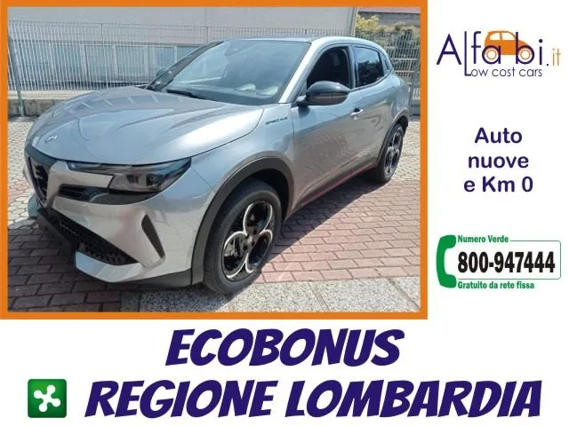 Alfa Romeo Junior 1.2 145CV Hybrid eDCT6 Ibrida Speciale - Foto 3