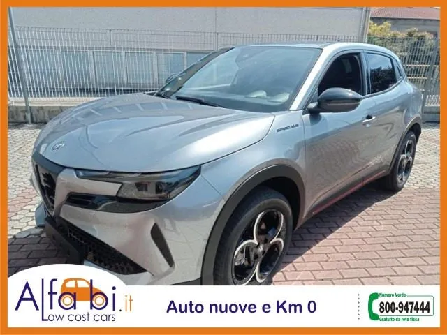 Alfa Romeo Junior 1.2 145CV Hybrid eDCT6 Ibrida Speciale - Foto 4