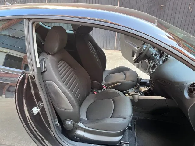 Alfa Romeo MiTo MiTo 1.4 T 120 CV GPL Urban - Foto 9