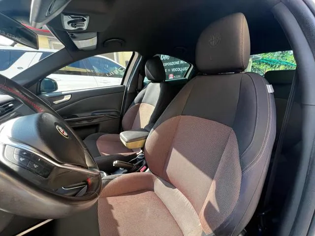 Alfa Romeo Giulietta Giulietta 2.0 JTDm-2 150 CV Distinctive - Foto 13