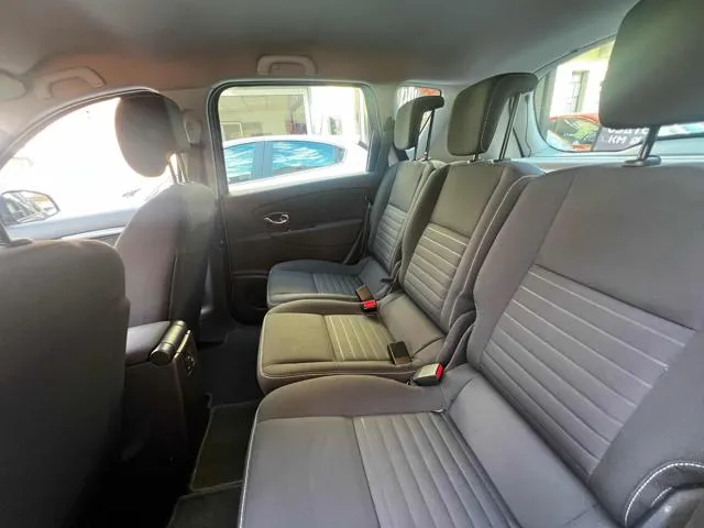 Renault Scenic Scénic XMod dCi 110 CV EDC Limited - Foto 11