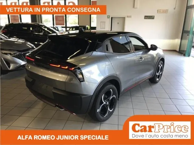 Alfa Romeo Junior 1.2 145CV Hybrid eDCT6 Ibrida Speciale + Pack Tech - Foto 8