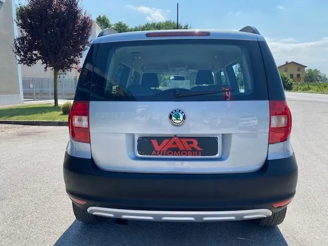 Skoda Yeti Yeti 1.2 TSI Ambition - Foto 5