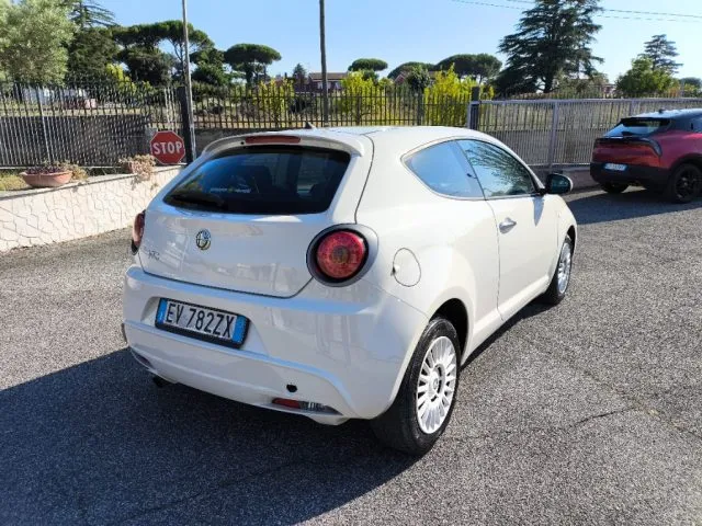 Alfa Romeo MiTo MiTo 1.3 JTDm 85 CV S&S Distinctive - Foto 3
