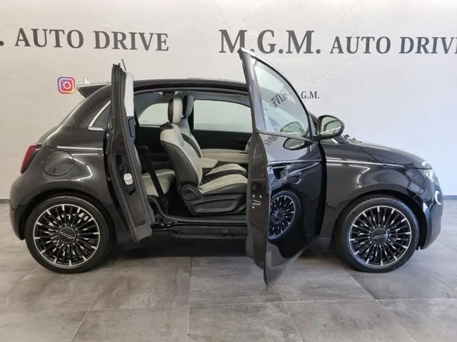 Fiat 500E 3+1 42 kWh La Prima - Foto 4