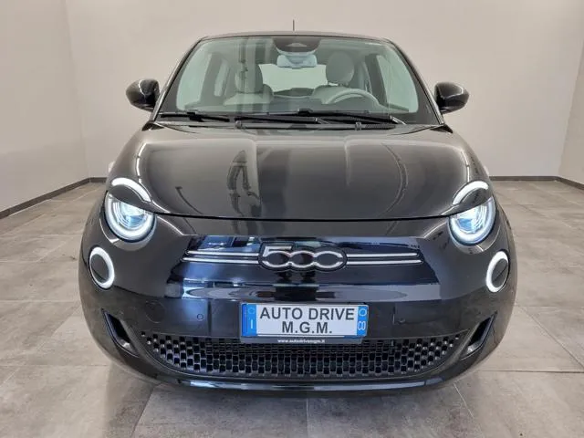 Fiat 500E 3+1 42 kWh La Prima - Foto 7
