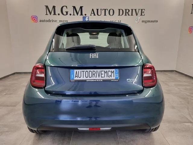Fiat 500E 3+1 42 kWh La Prima - Foto 3