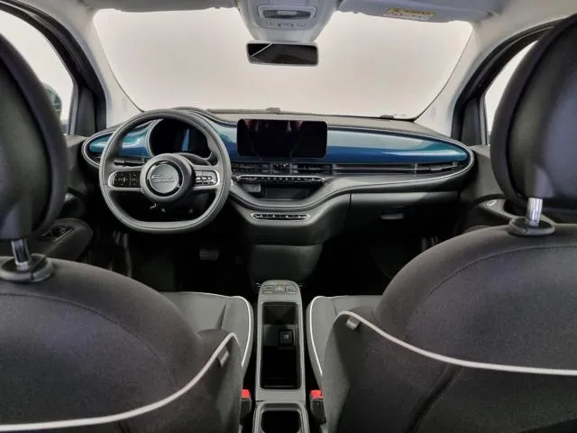 Fiat 500E 3+1 42 kWh La Prima - Foto 6