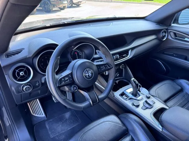 Alfa Romeo Stelvio Stelvio 2.2 T.diesel 210 AT8 Q4 VeloceTì - Foto 12