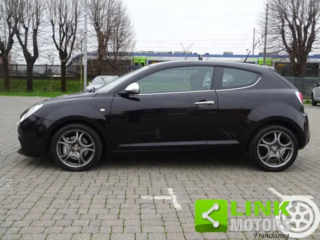 Alfa Romeo MiTo MiTo 1.4 T 155 CV Dist. Sport Pack - Foto 3