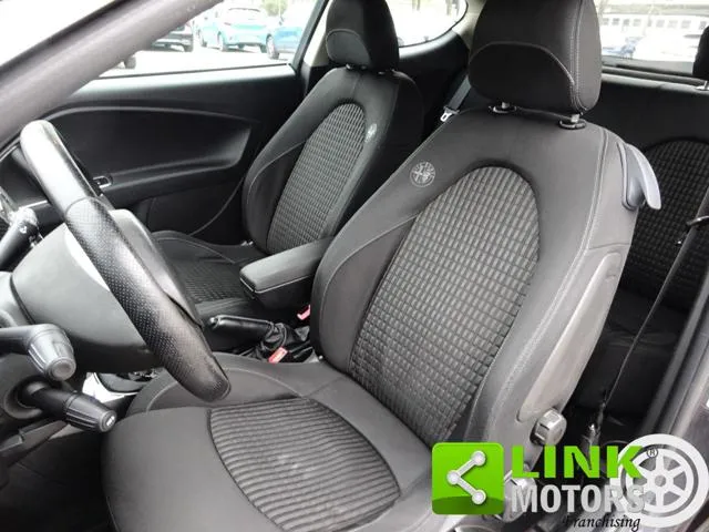 Alfa Romeo MiTo MiTo 1.4 T 155 CV Dist. Sport Pack - Foto 8
