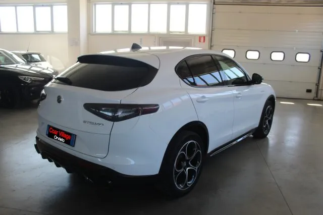 Alfa Romeo Stelvio Stelvio 2.2 T.diesel 210CV AT8 Q4 Veloce - Foto 4