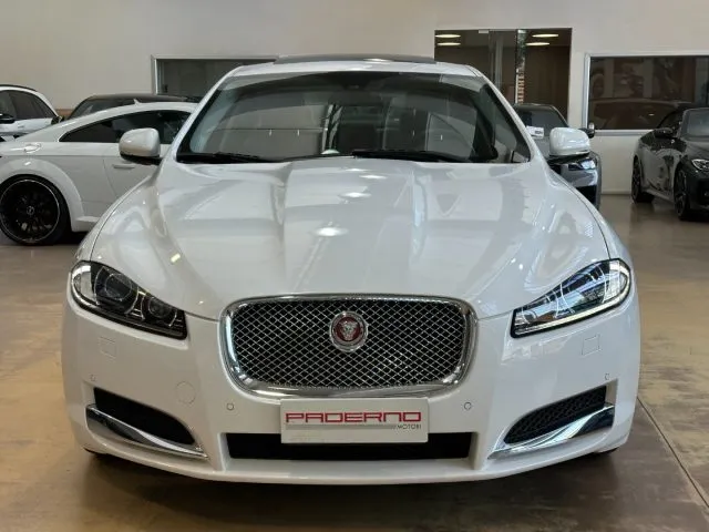 Jaguar XF 2.2 D 200 CV Luxury - 18