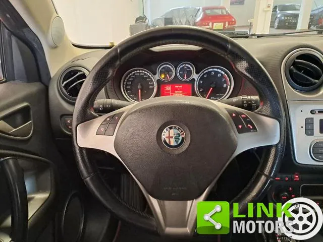 Alfa Romeo MiTo MiTo 1.4 T 155 CV Dist. Sport Pack - Foto 13