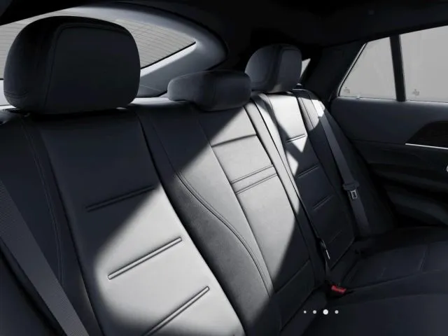 Mercedes-Benz GLE 300 d 4Matic Mild Coupé AMG Line PREMIUM - Foto 6