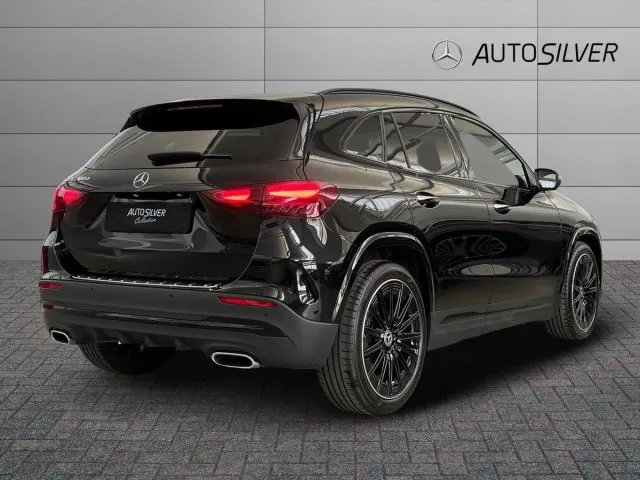 Mercedes-Benz GLA 200 d Automatic AMG Line Premium Plus - Foto 2