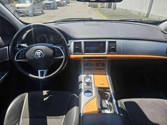 Jaguar XF Sportbrake 2.2 D 200 CV Portfolio - Foto 12