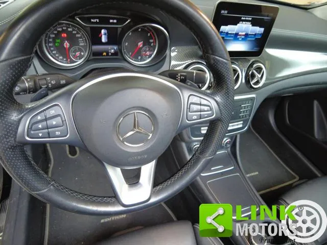 Mercedes-Benz GLA 200 d Automatic Executive night edition - Foto 7