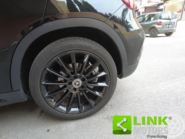 Mercedes-Benz GLA 200 d Automatic Executive night edition - Foto 11