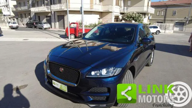 Jaguar F-Pace 2.0 D 180 CV aut. Prestige - Foto 1
