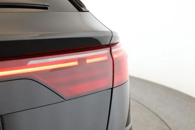 Audi Q8 50 TDI QUATTRO S LINE BLACK PANORAMA - Foto 7