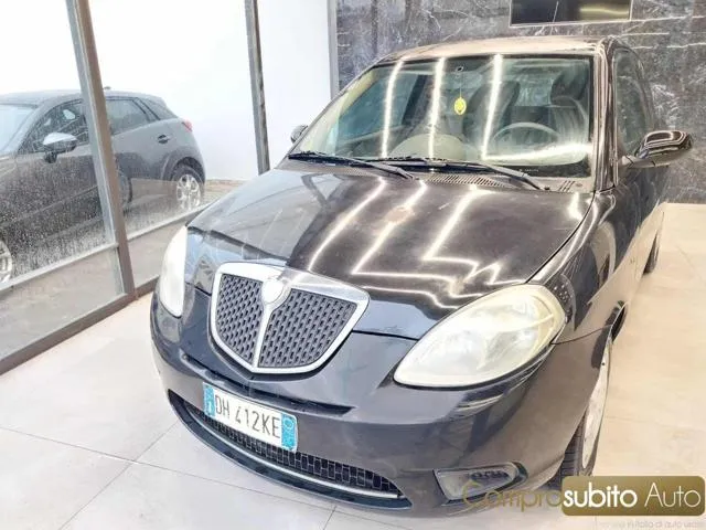 Lancia Ypsilon 1.3 MJT ( Garanzia 12 Mesi) - Foto 2