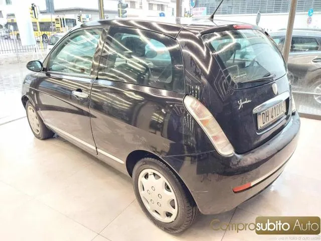 Lancia Ypsilon 1.3 MJT ( Garanzia 12 Mesi) - Foto 7