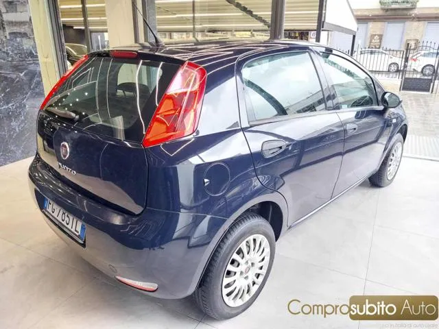 Fiat Punto 1.4 8V  Natural Power (Garanzia 12 Mesi) - Foto 4