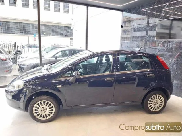 Fiat Punto 1.4 8V  Natural Power (Garanzia 12 Mesi) - Foto 5