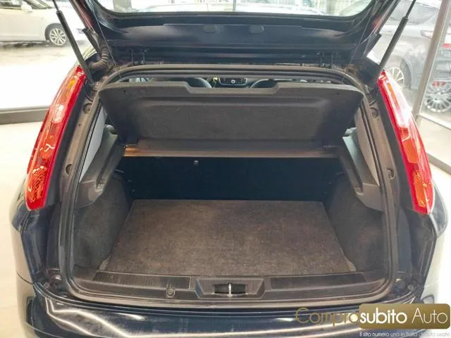 Fiat Punto 1.4 8V  Natural Power (Garanzia 12 Mesi) - Foto 13