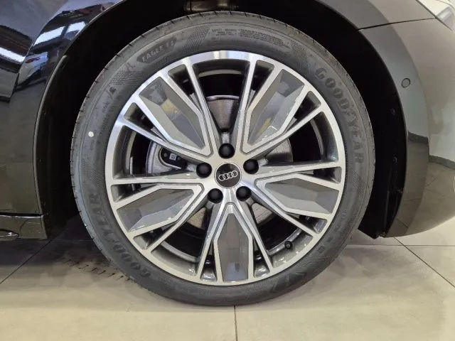 Audi A5 Avant TDI 204cv S tronic mHEV+ S Line N1 Autocarro - Foto 7