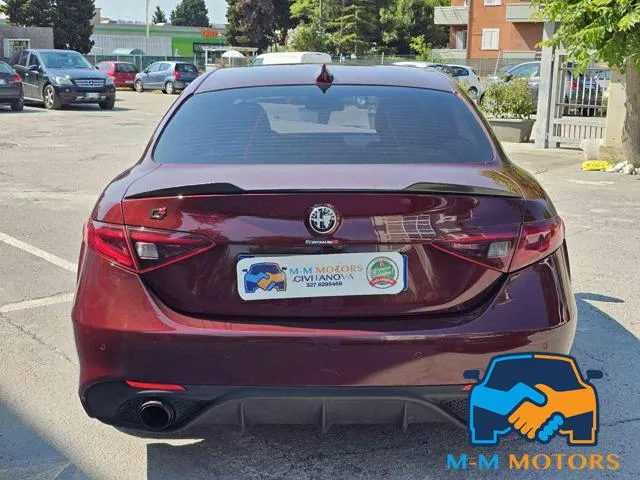 Alfa Romeo Giulia Giulia 2.2 TD 210 CV AT8 AWD Q4 Veloce - Foto 2