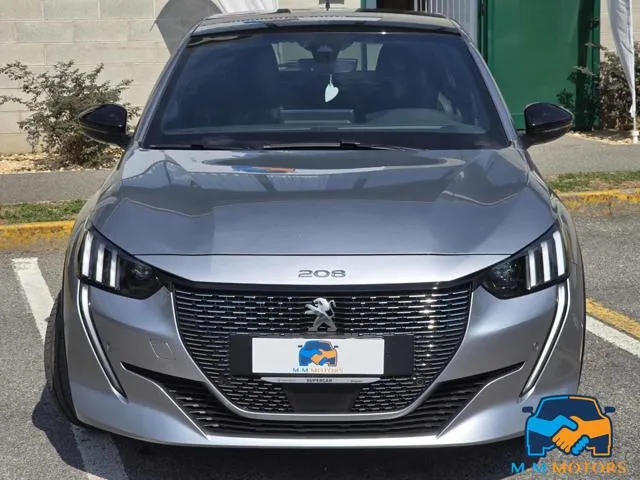 Peugeot 208 PureTech 100 Stop&Start 5 porte GT Line - Foto 2