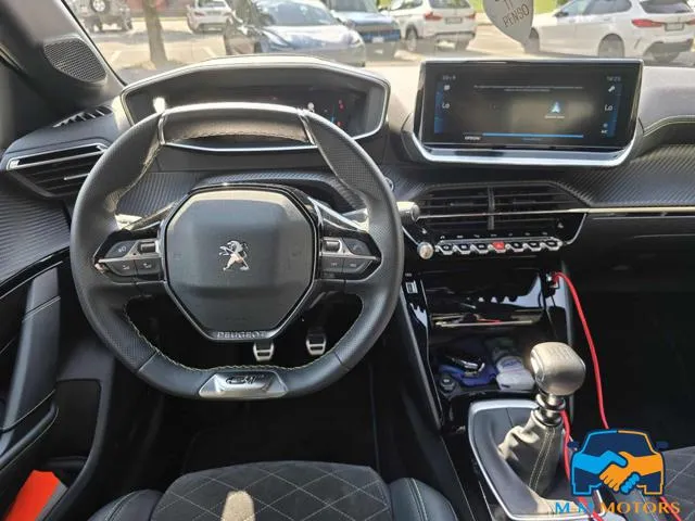 Peugeot 208 PureTech 100 Stop&Start 5 porte GT Line - Foto 14