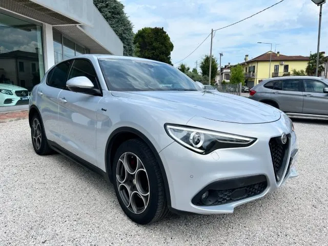 Alfa Romeo Stelvio Stelvio 2.2 T.diesel 190CV AT8 Q4 Sprint - Foto 4