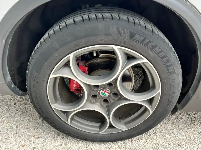 Alfa Romeo Stelvio Stelvio 2.2 T.diesel 190CV AT8 Q4 Sprint - Foto 11