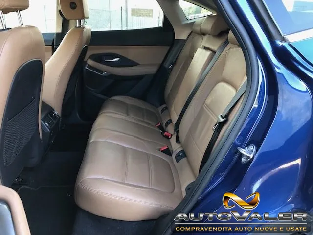 Jaguar E-Pace 2.0D I4 163 CV AWD Auto SE - Foto 13