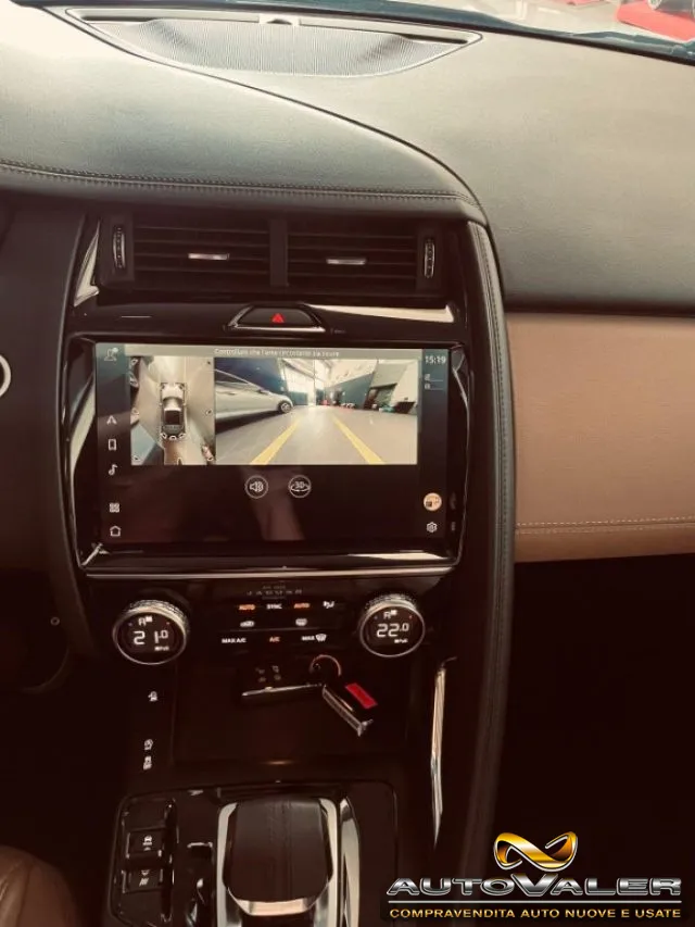 Jaguar E-Pace 2.0D I4 163 CV AWD Auto S - Foto 10
