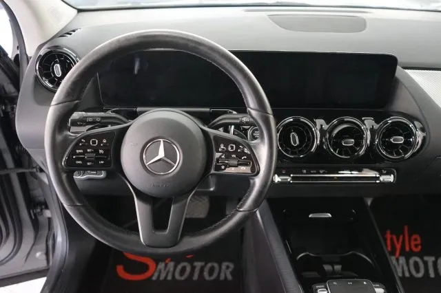 Mercedes-Benz GLA 180 d Automatic Business UFFICIALE UNIPROP. - Foto 8