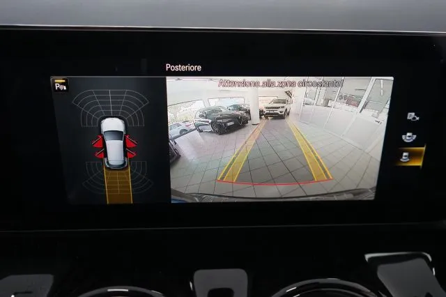 Mercedes-Benz GLA 180 d Automatic Business UFFICIALE UNIPROP. - Foto 11