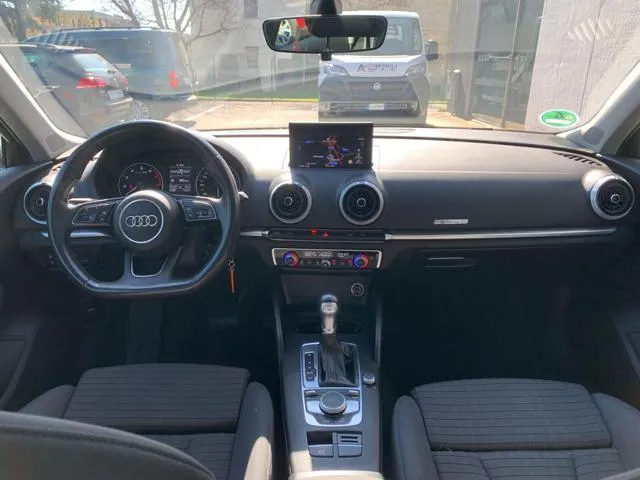 Audi A3 A3 SPB 30 g-tron S tronic Business - Foto 7